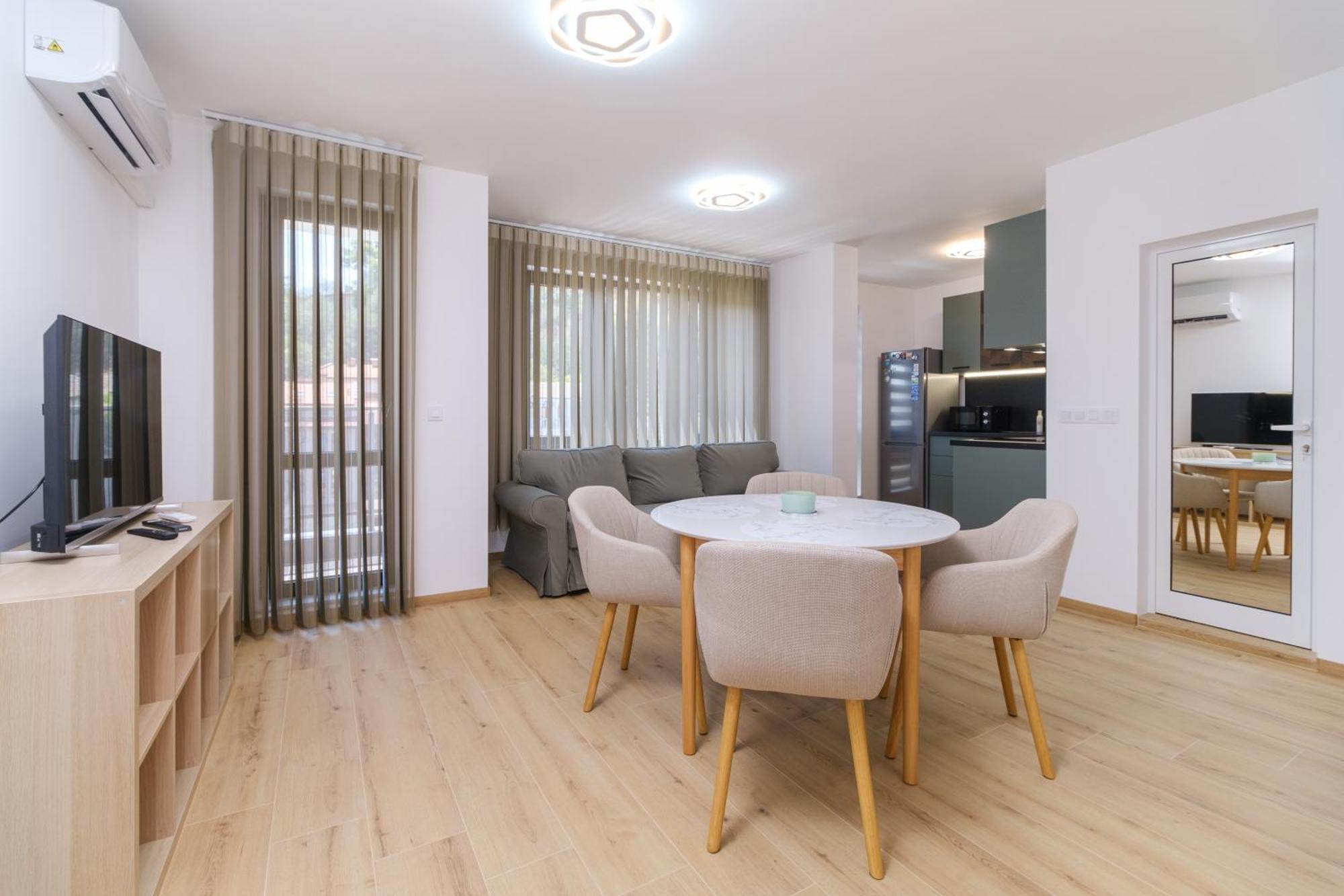 Modern 1-Bedroom Apartment With Free Parking Plovdiv Ngoại thất bức ảnh