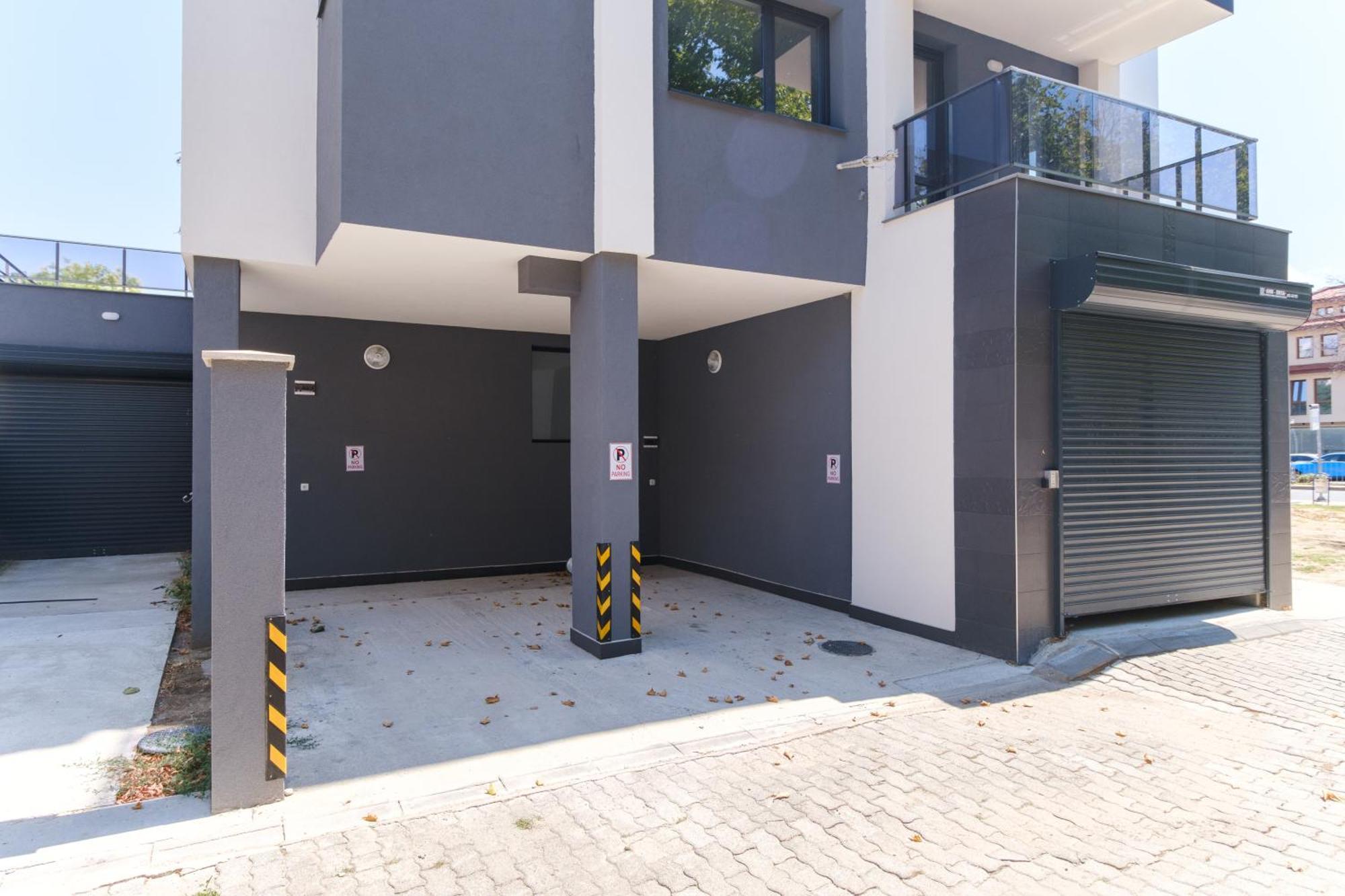 Modern 1-Bedroom Apartment With Free Parking Plovdiv Ngoại thất bức ảnh